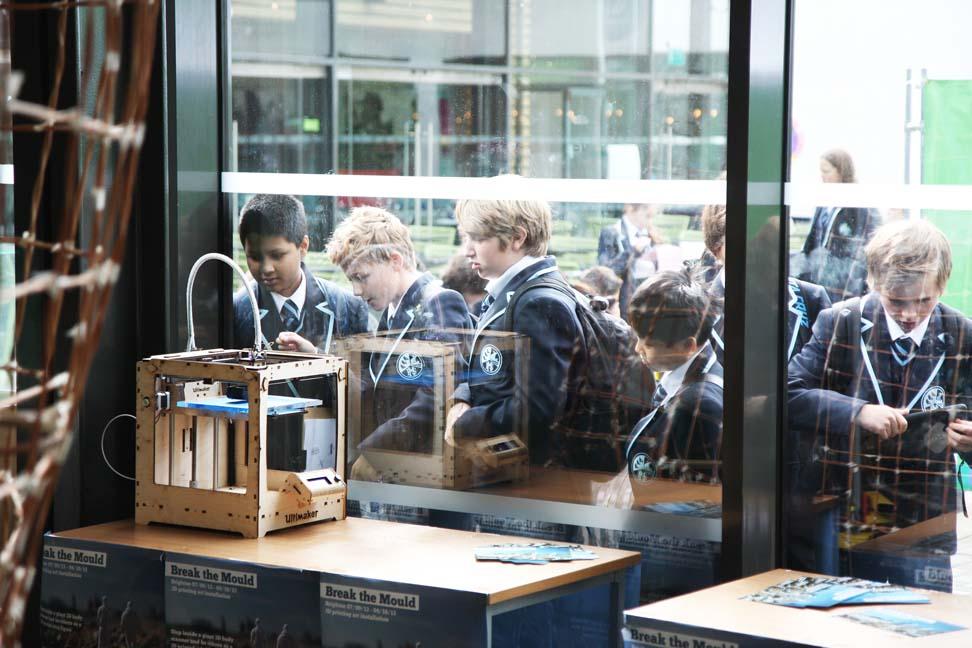 Children getting 3D scanned at the Break the Mould installation in Jubilee Library